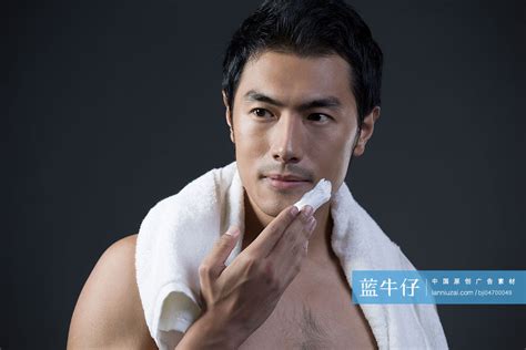 男士美容方法 男士常見的美容方法(13)
