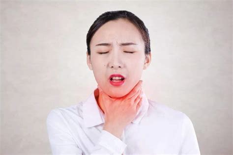 喉嚨痛咳嗽怎么辦 6個方法幫你解決