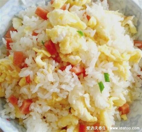 炒飯的熱量是多少,大約在200大卡/100克(附熱量最低的主食排行)